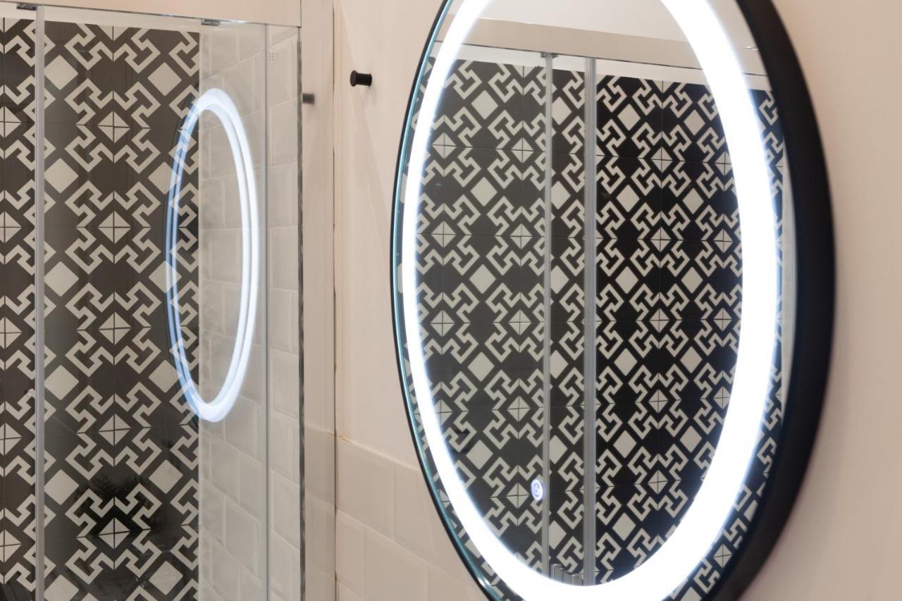 Trieste Timeless 2-Bedrooms Flat Ngoại thất bức ảnh